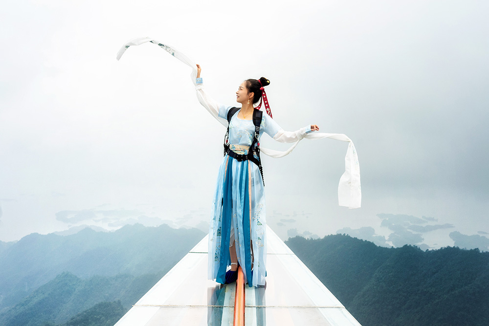 玻璃觀景臺(tái)